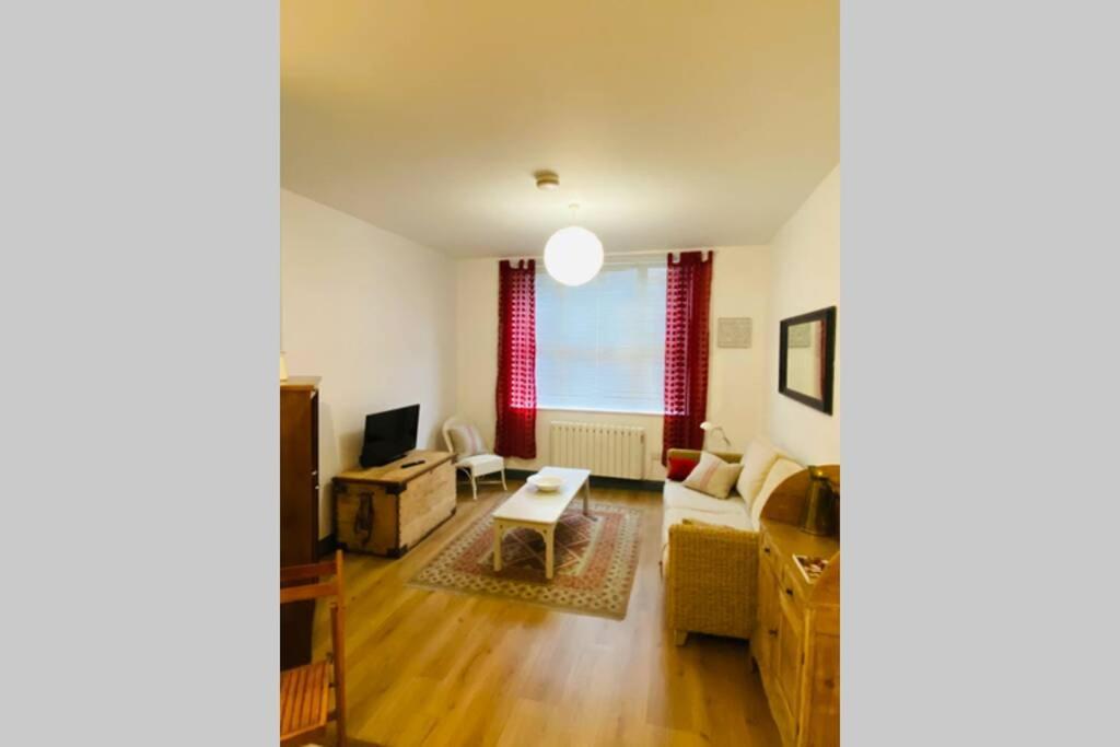 Beautiful Ground Floor Apartment In St Leonards Exterior photo